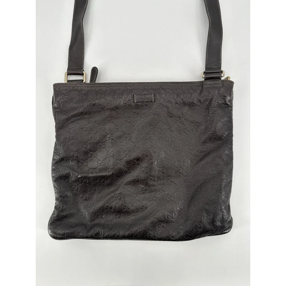 GUCCI Messenger Bag Brown Model Number: 201446‎
